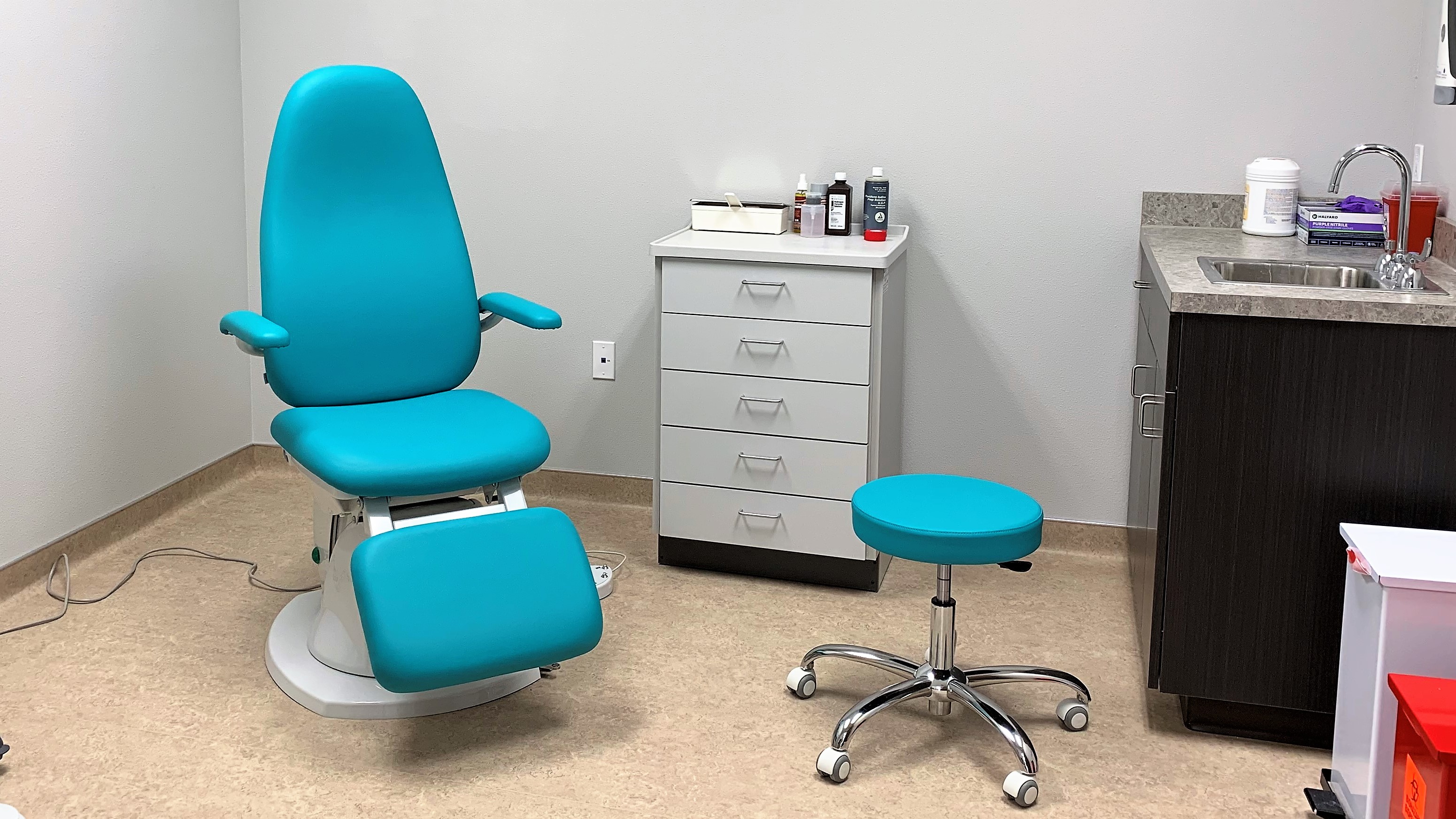 Exam Room 1 at Shoal Creek Foot & Ankle Center
